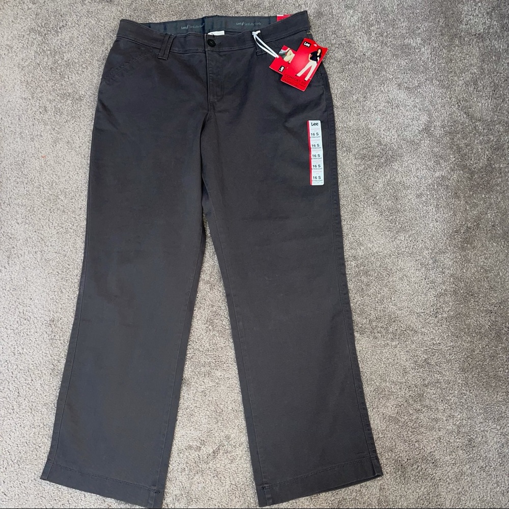 Lee Comfort Fit Straight Legs Jeans